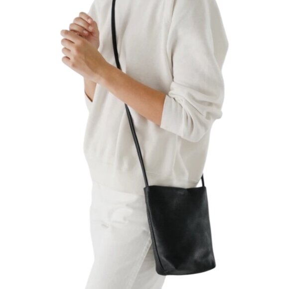 Baggu Black Soft Milled Leather Crossbody Shoulder Bag Minimalist Classic - Picture 4 of 12